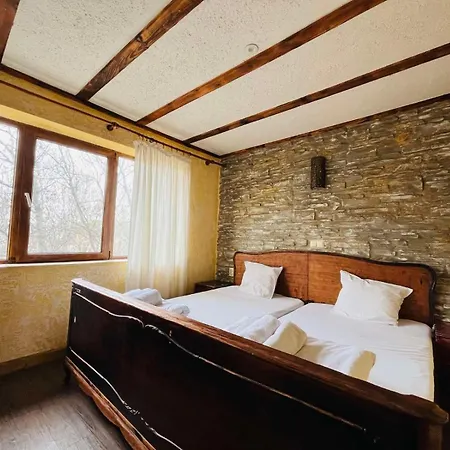 Къща за гости Rooms43 3*